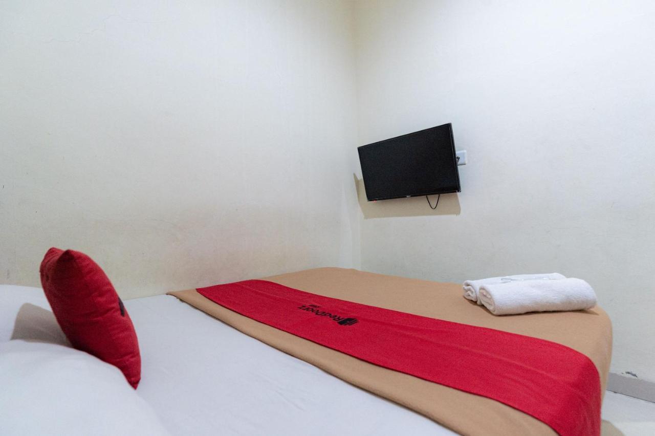 מלון Reddoorz At Nagoya Indah Batam מראה חיצוני תמונה