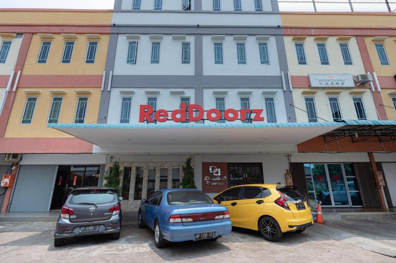 מלון Reddoorz At Nagoya Indah Batam מראה חיצוני תמונה