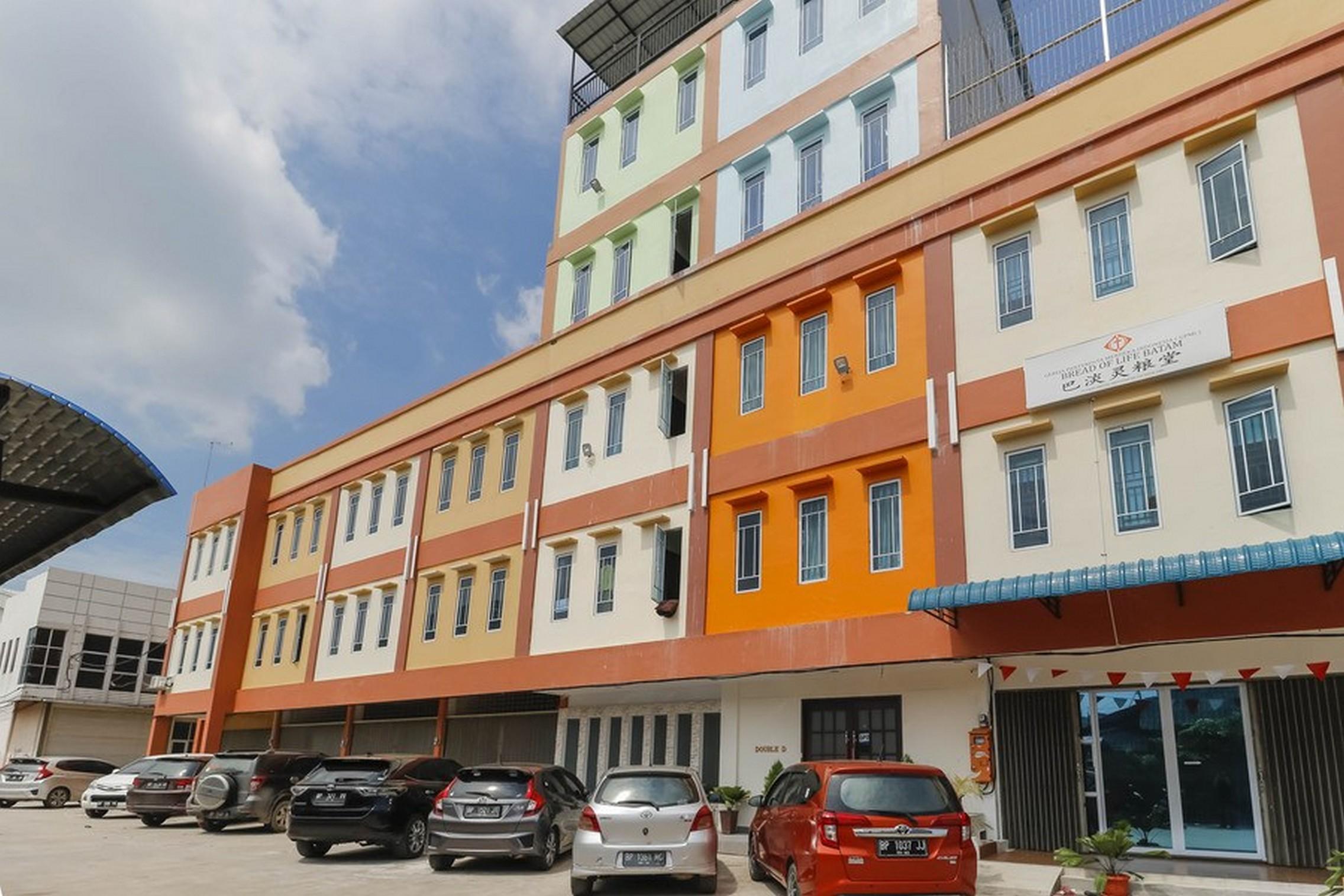 מלון Reddoorz At Nagoya Indah Batam מראה חיצוני תמונה